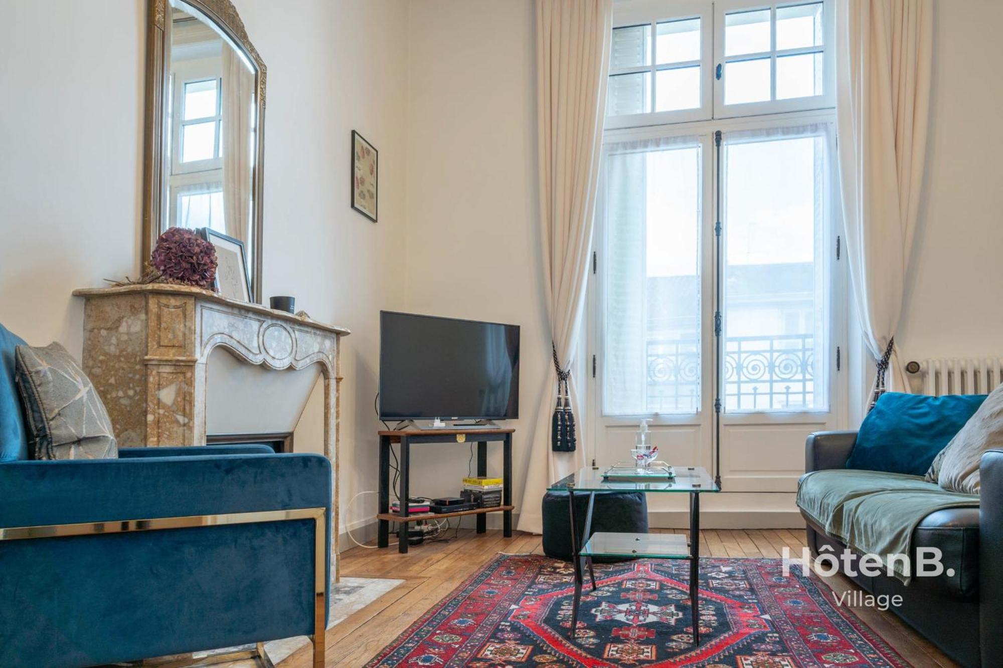 "Les Effrontes" Louis Blanc Charming Apartment Limoges Ngoại thất bức ảnh