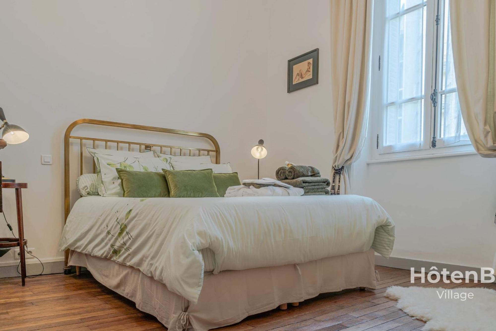 "Les Effrontes" Louis Blanc Charming Apartment Limoges Ngoại thất bức ảnh