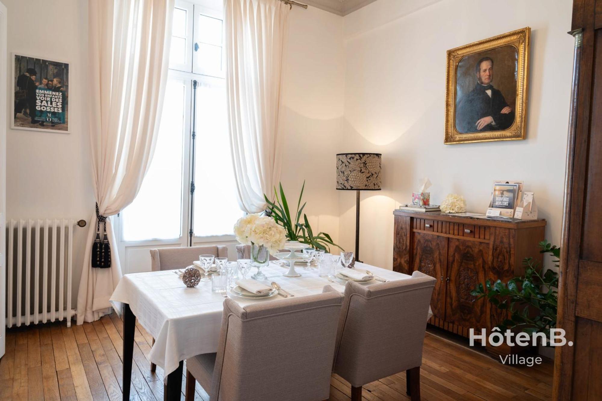 "Les Effrontes" Louis Blanc Charming Apartment Limoges Ngoại thất bức ảnh