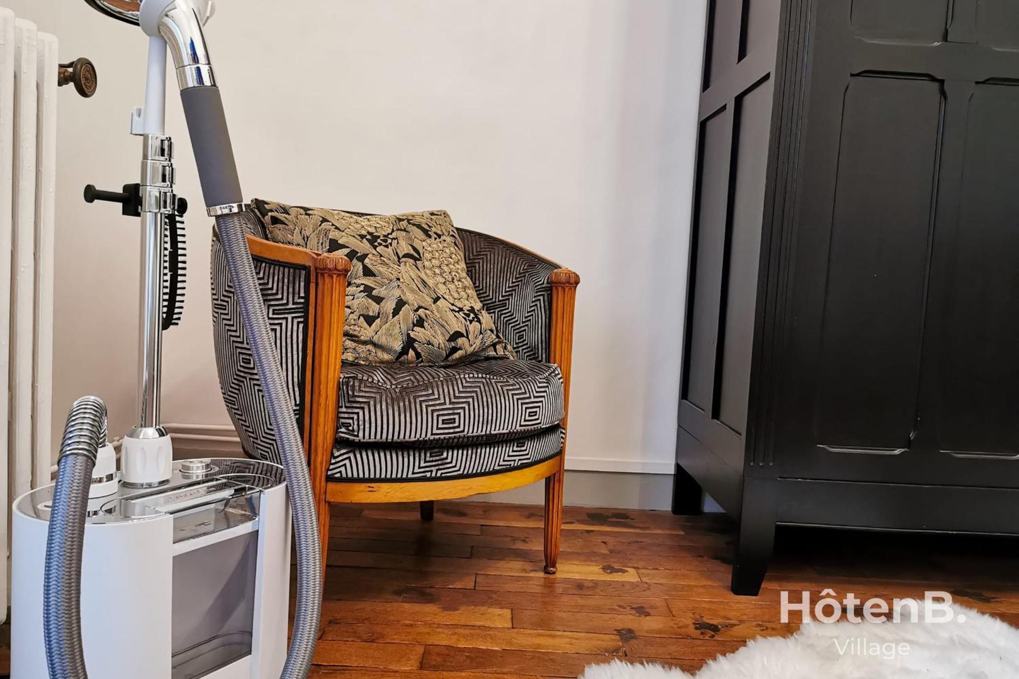 "Les Effrontes" Louis Blanc Charming Apartment Limoges Ngoại thất bức ảnh